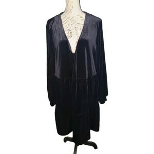 H&M Divided Black Velvet Tiered Mini Dress‎ Size L